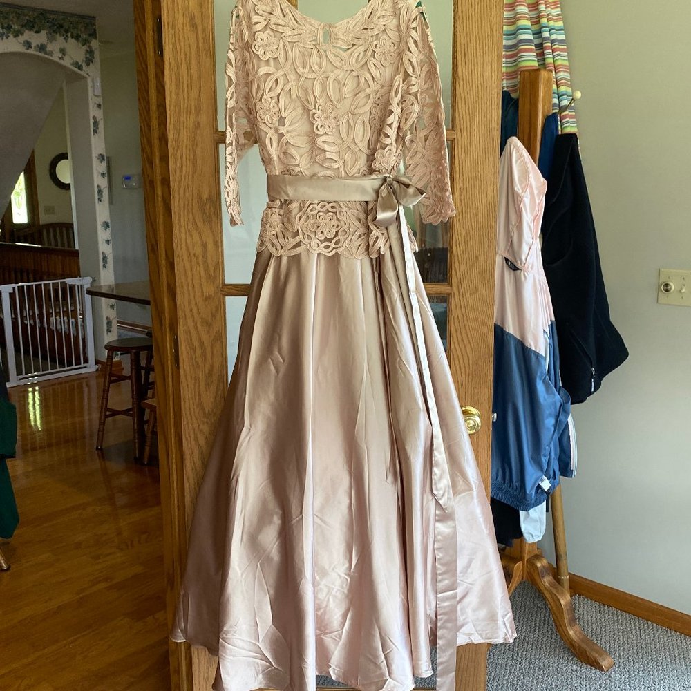 Mother of the Bride/Groom Soulmate Beaded embroidered formal Evening Dress